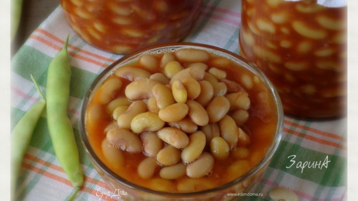Фасоль в томатном соусе