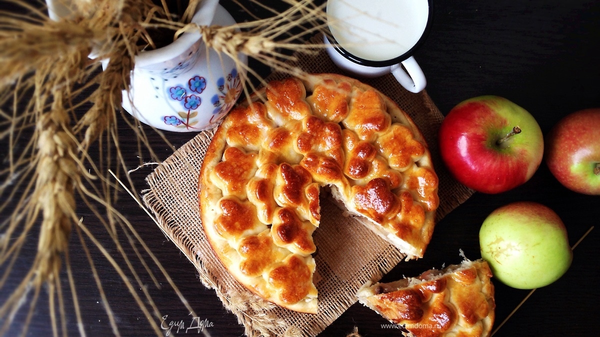 Яблочный пирог "Здравствуй, осень"