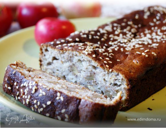 Кекс с яблоком на основе трех видов муки