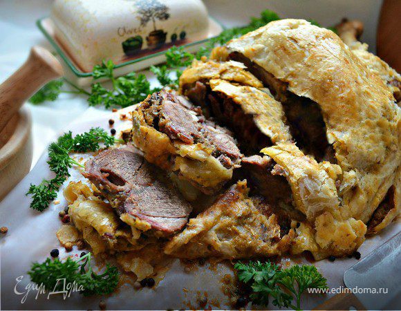 Баранья нога в слоеном тесте Баранья нога в слоеном тесте