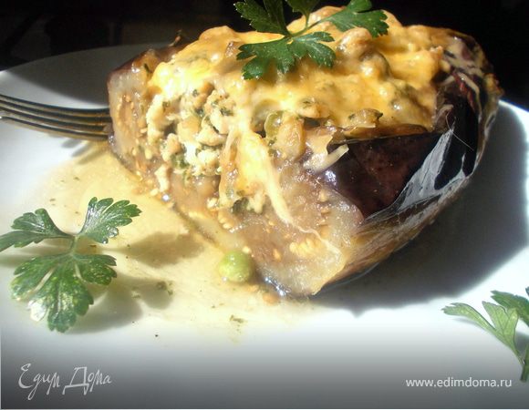 Баклажаны, фаршированные курицей