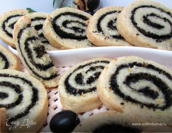 Сырное печенье с маслинами и ароматом лимона