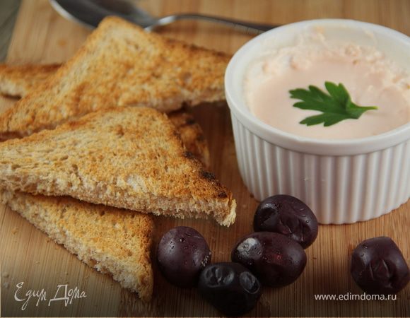 Дип из копченого лосося