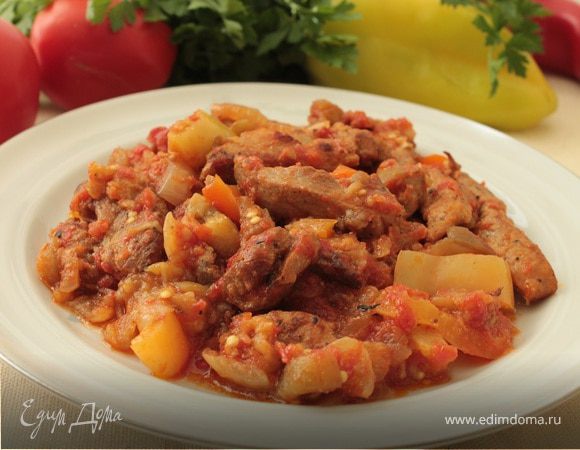 Мясная поджарка с овощами "Осенняя" Мясная поджарка с овощами "Осенняя"