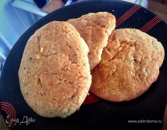 Остро-сладкое имбирное печенье Остро-сладкое имбирное печенье