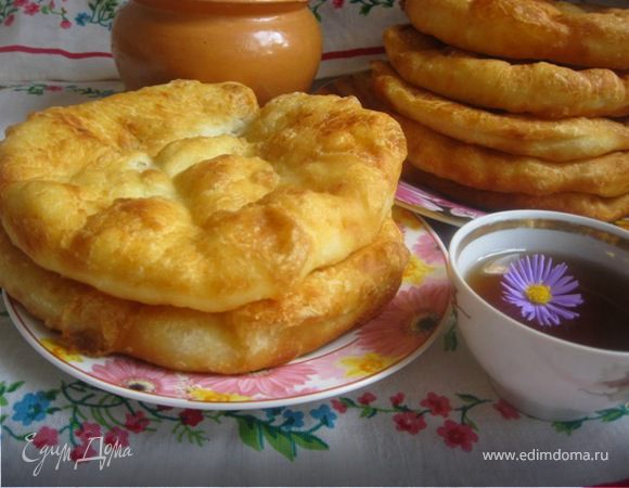 Лепешки "Шелпек" на кефире Лепешки "Шелпек" на кефире