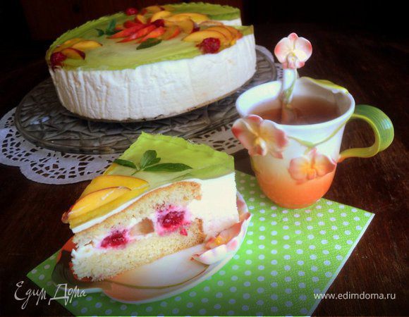 Торт с персиками и малиной Торт с персиками и малиной