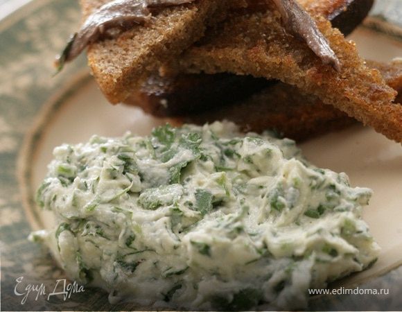 Творог с зеленью и чесноком  