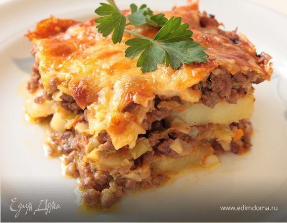 Запеканка из говяжьего фарша с луком-пореем и картофелем Запеканка из говяжьего фарша с луком-пореем и картофелем