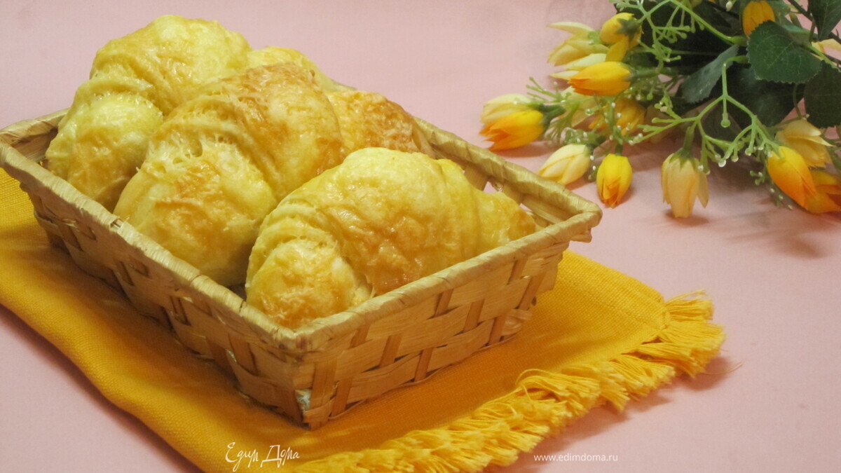 Сырные круассаны