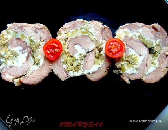 Диетический рулет из индейки с брокколи и рикоттой