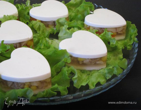 Заливное из курицы Заливное из курицы