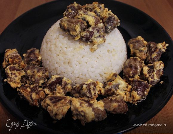 Куриные сердечки, тушеные в сметане