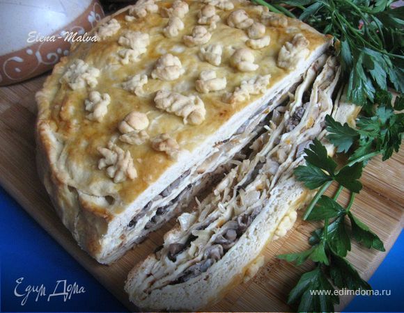 Кулебяка с опятами и капустой Кулебяка с опятами и капустой