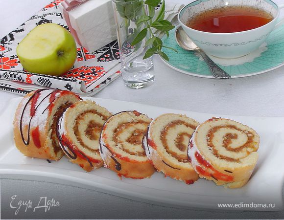Яблочный рулет