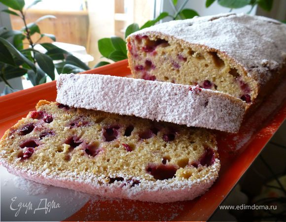 Тыквенный кекс с брусникой