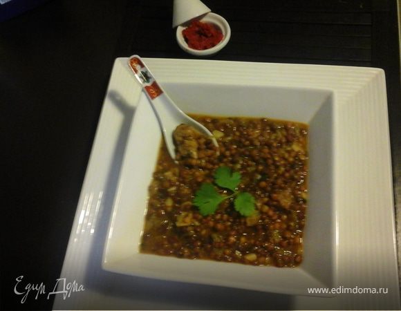 Чечевица в соусе 