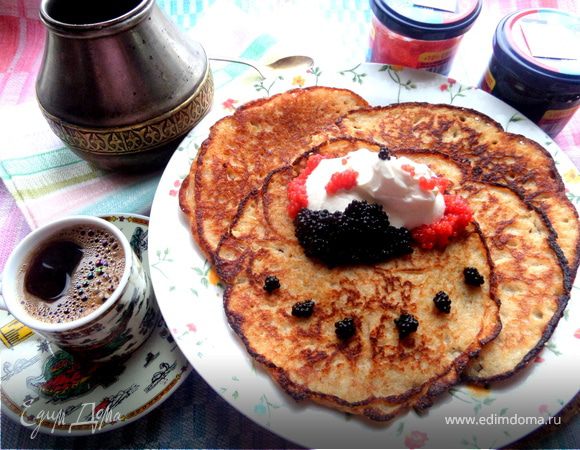 Блины гречишные с икрой Блины гречишные с икрой