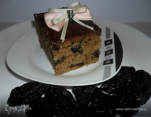 Пирог с черносливом Пирог с черносливом