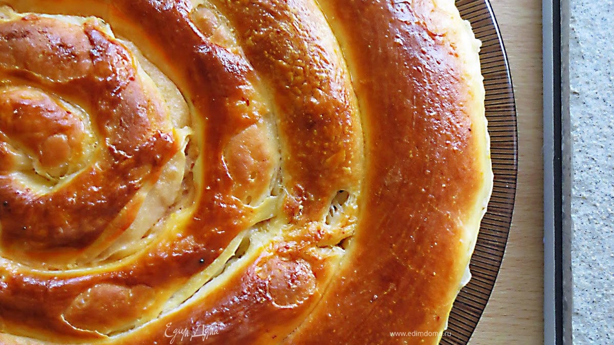 Пирог "Спираль" с мясной начинкой