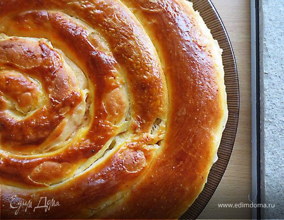 Пирог "Спираль" с мясной начинкой