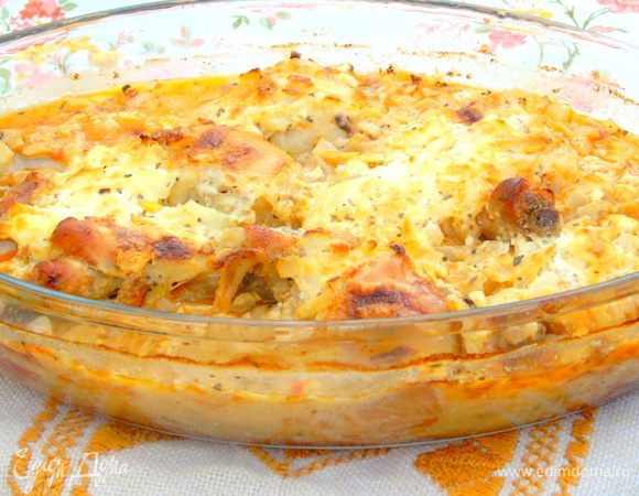 Куриное мясо на помидорах под сырной корочкой Куриное мясо на помидорах под сырной корочкой