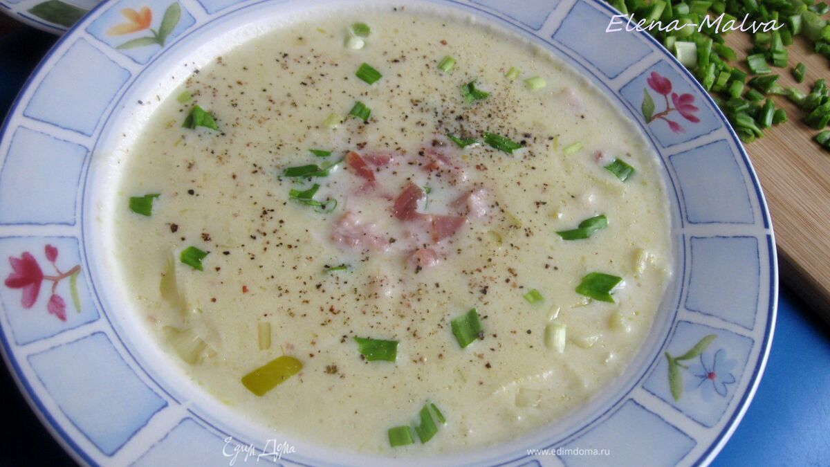 Суп картофельный с луком - пореем и беконом