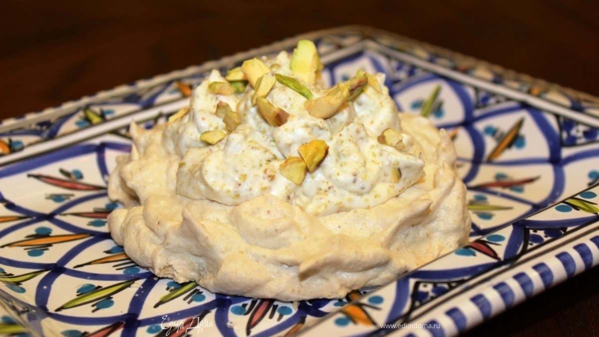 Воздушное фисташковое пирожное