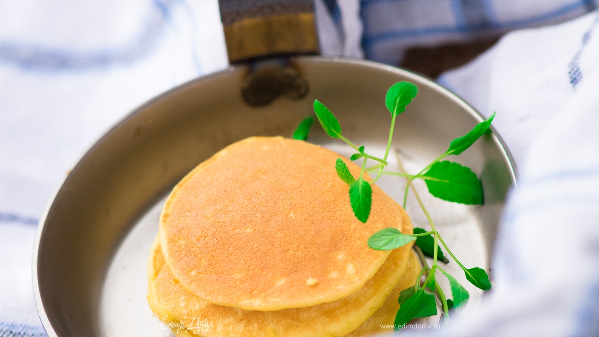 Панкейки с миндалем и рикоттой