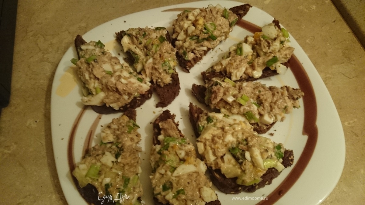 Закуска с сайрой