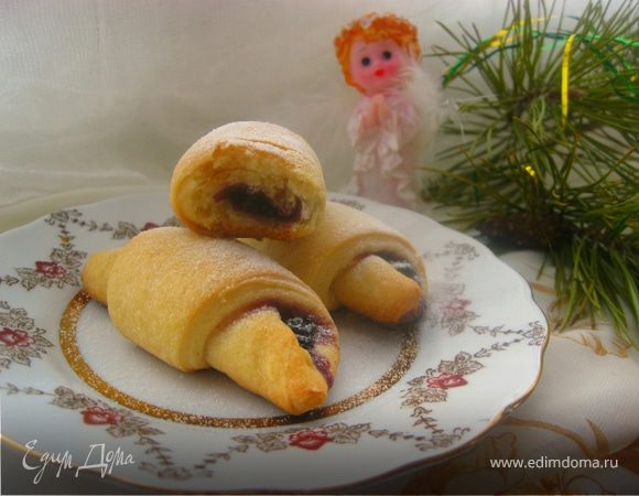 Рогалики песочно-дрожжевые со сладкой начинкой Рогалики песочно-дрожжевые со сладкой начинкой