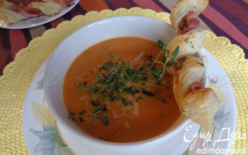 Рецепт Тыквенно-томатный суп-пюре с беконовыми жгутиками