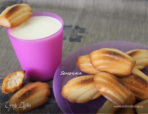 Печенье "Мадлен" с сиропом шиповника