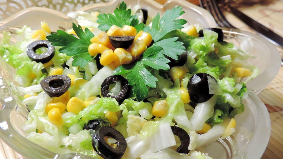 Салат из пекинской капусты "зимние витамины"