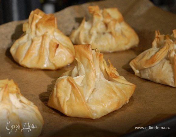 Пирожки из теста фило с рисом и грибами Пирожки из теста фило с рисом и грибами