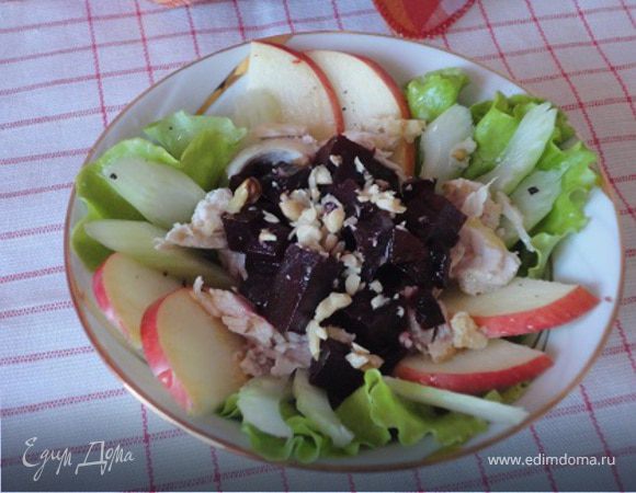 Свекольный салат с орехами Свекольный салат с орехами