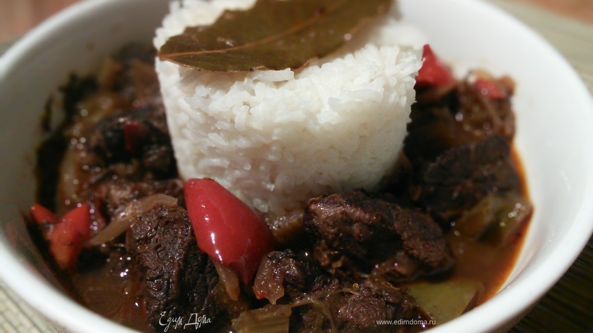 Гуляш "Тысяча и одна ночь"