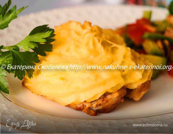 Мясная отбивная с картофелем "Герцогиня"
