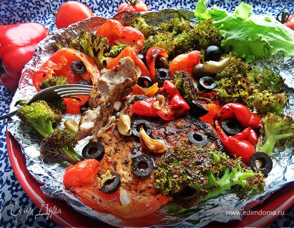 Курочка в итальянских приправах с запечёнными овощами Курочка в итальянских приправах с запечёнными овощами