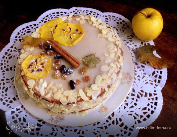 Ореховый торт с карамелизированными яблоками Ореховый торт с карамелизированными яблоками