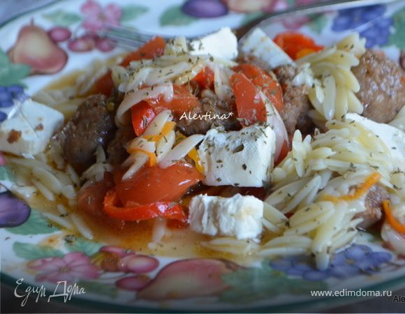 Паста орзо с колбасой, томатами и сладким перцем Паста орзо с колбасой, томатами и сладким перцем