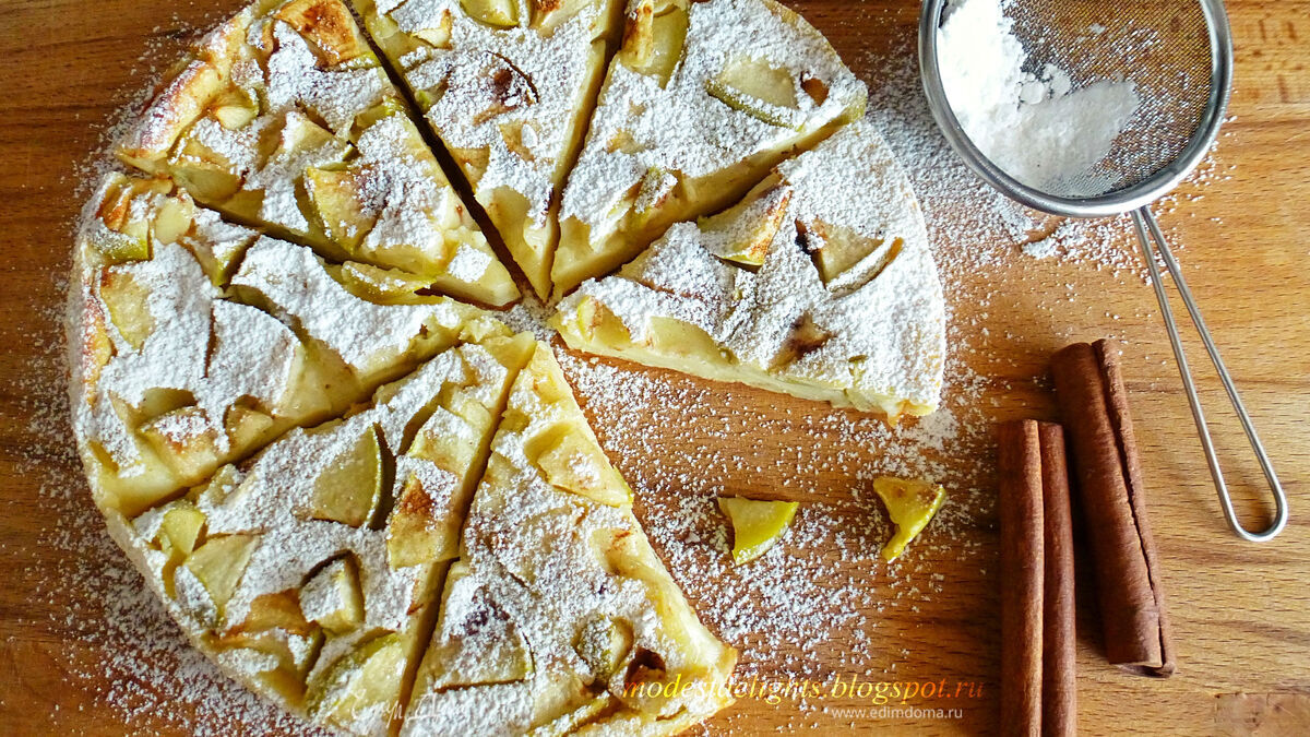 Пряный яблочный пирог-блин