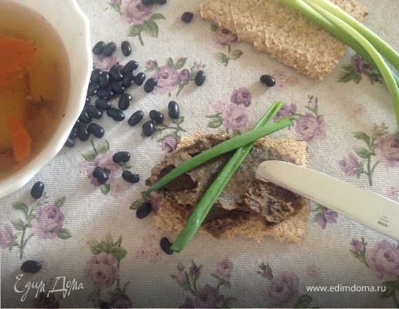 Паштет из черной фасоли с вешенками Паштет из черной фасоли с вешенками
