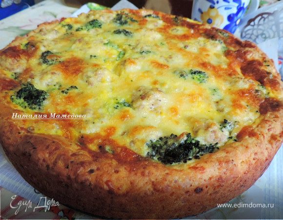 Творожный пирог с мясными шариками и овощами под сырной заливкой