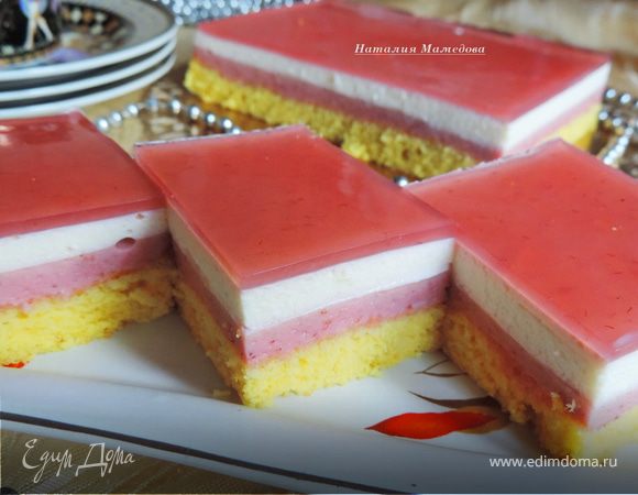 Творожно-клубничное пирожное "Весенний этюд"