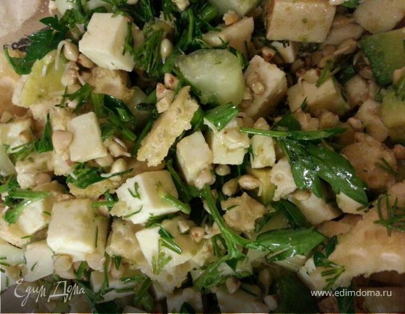 Салат с зеленой гречкой