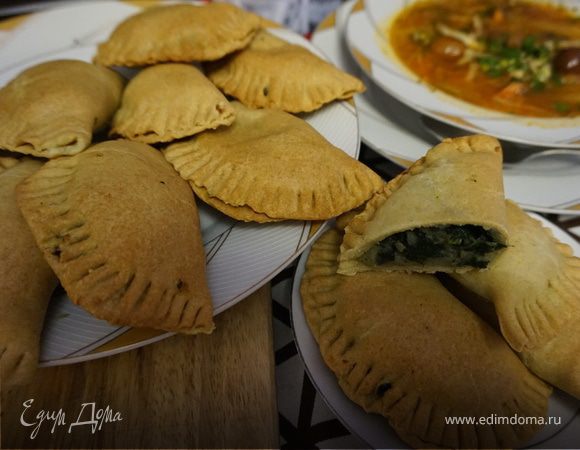 Пирожки с картофелем и шпинатом Пирожки с картофелем и шпинатом