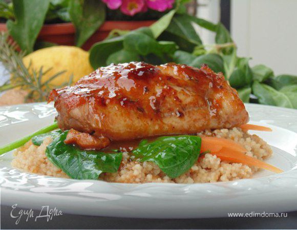 Курица в абрикосовой глазури с кускусом "Встречай весну на востоке"