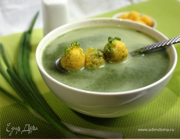 Суп из шпината с сырными шариками Суп из шпината с сырными шариками