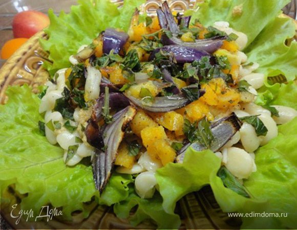 Тыква с белой фасолью